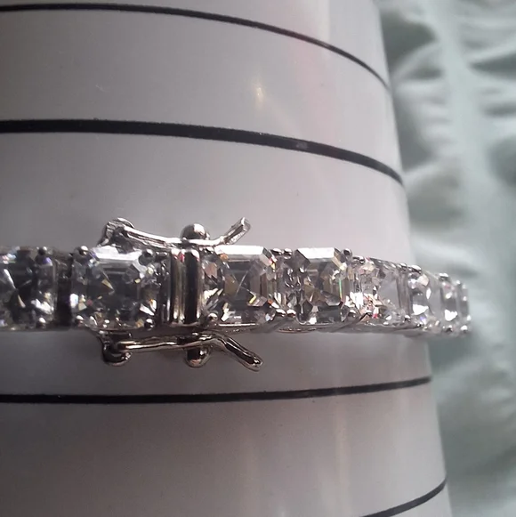 ✨ Asscher Cut CZ Tennis Bracelet 925 Sterling | QVC Style - Picture 9 of 15